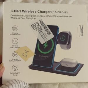 iPhone 3-in-1 Wireless Charger Foldable